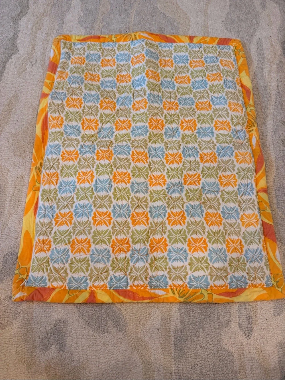 Company C Reversible Twin Comforter and Pillow Sham
